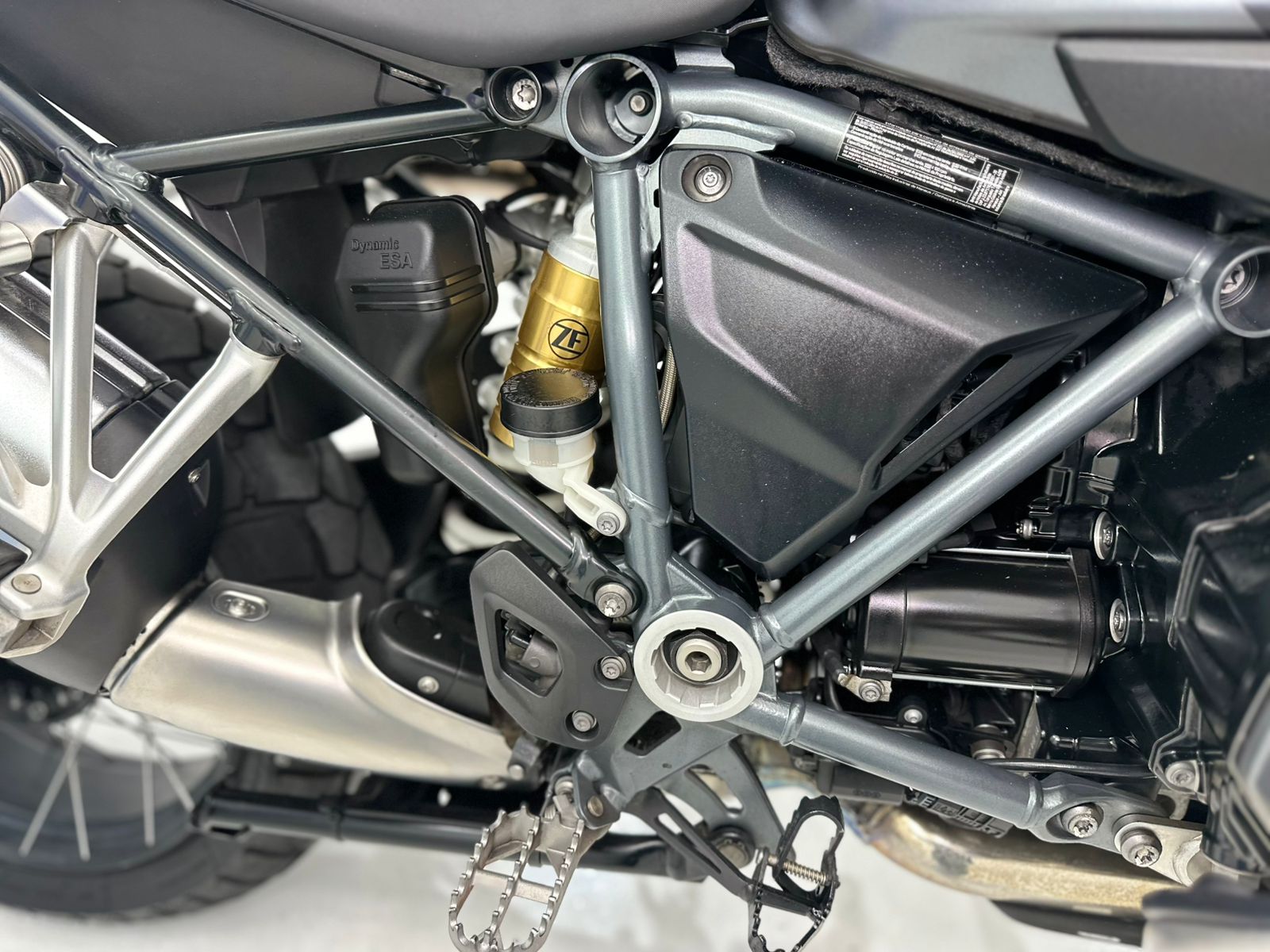 R 1250GSA Trible black