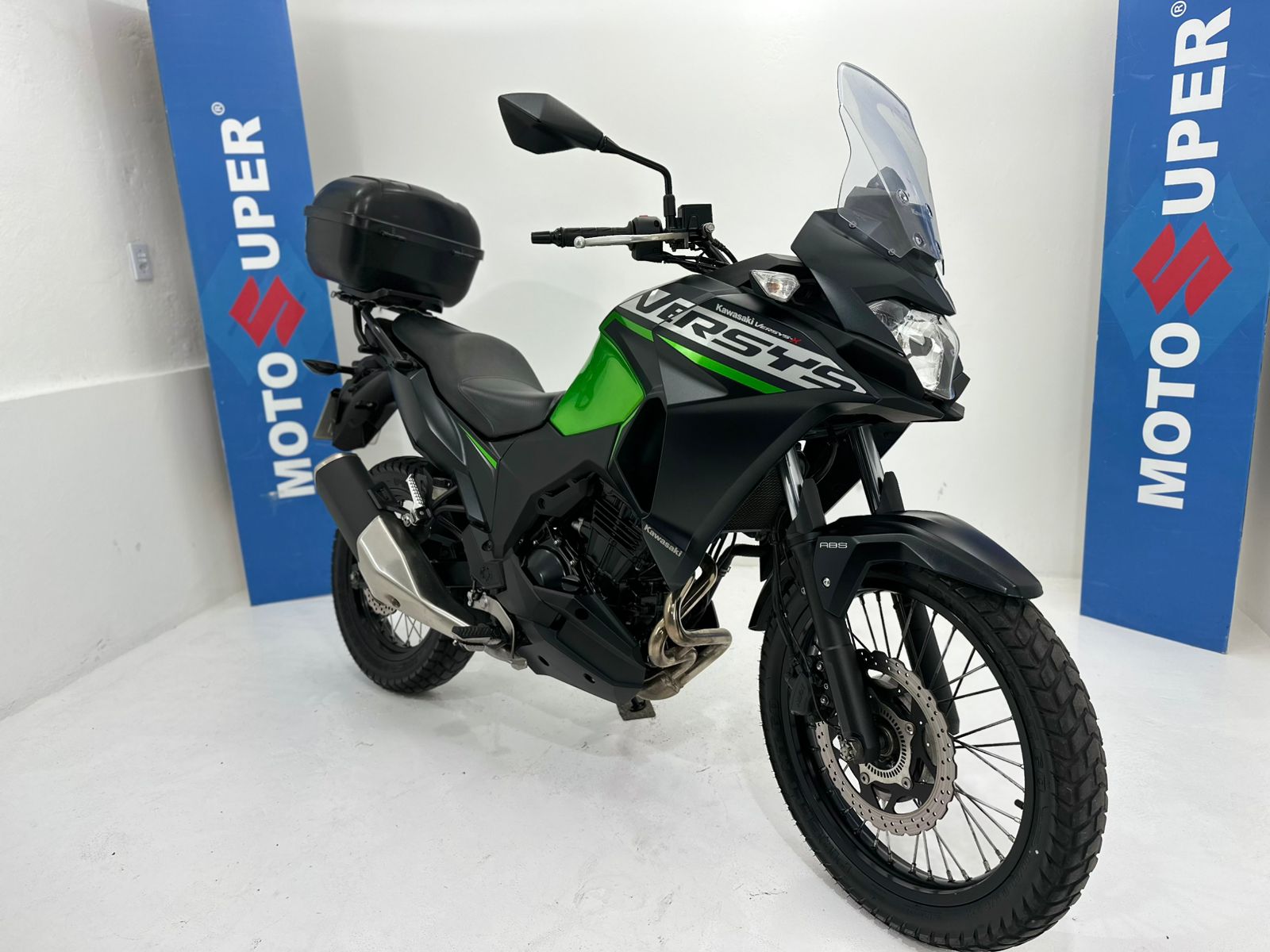 Versys X 300