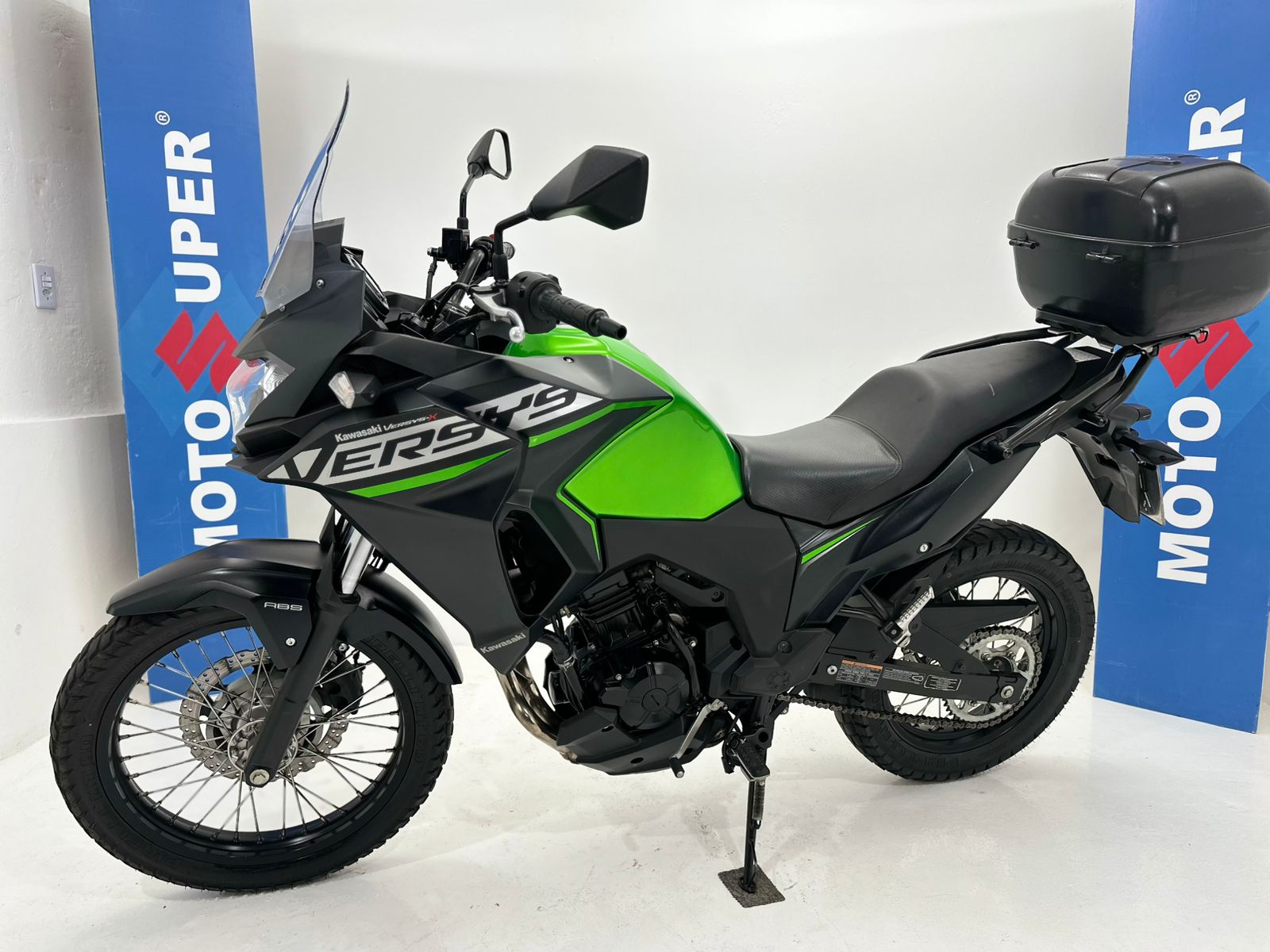 Versys X 300
