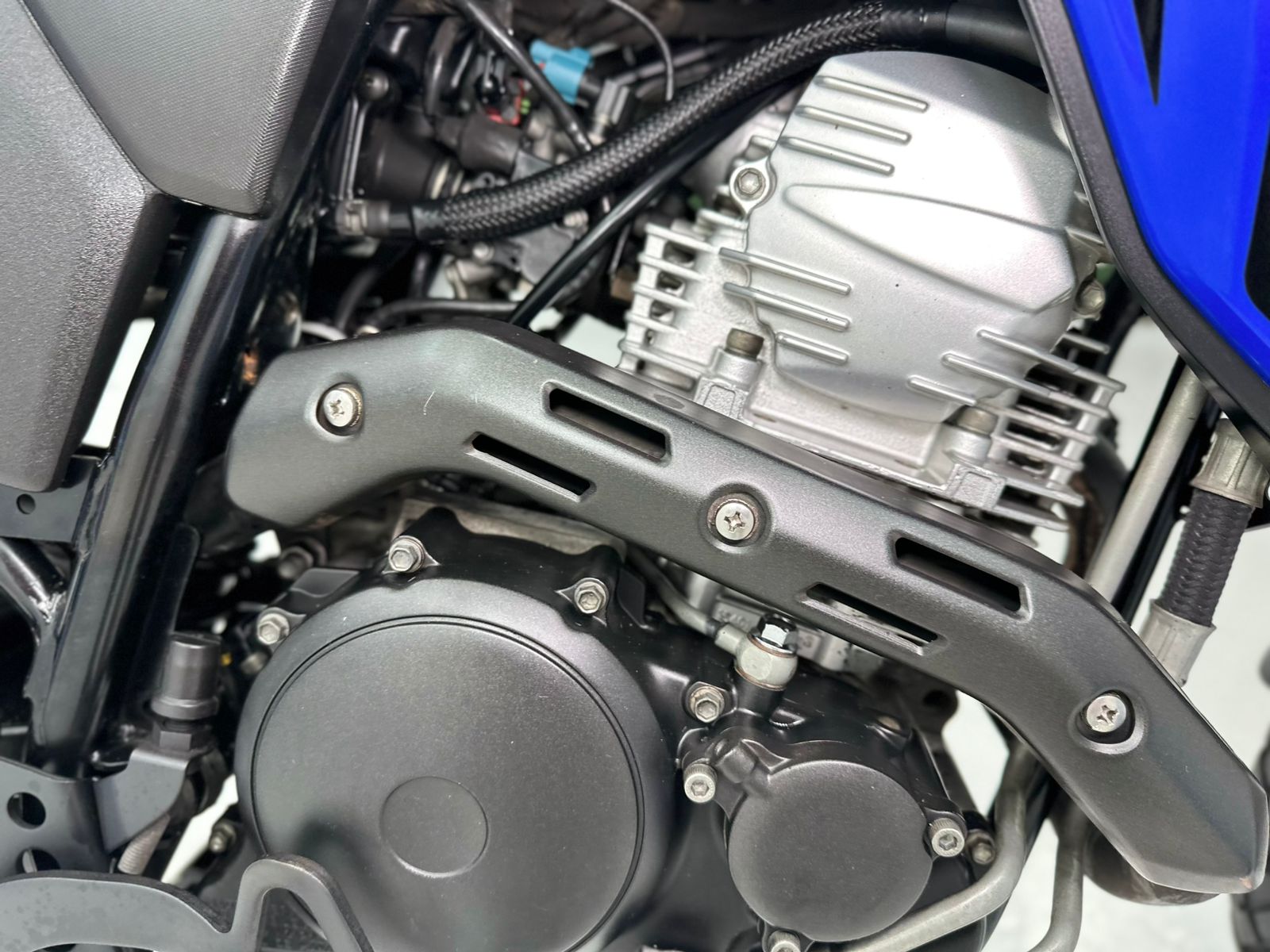 XTZ 250 Lander