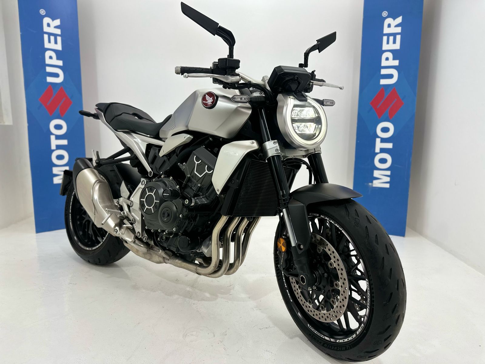 CB 1000 R