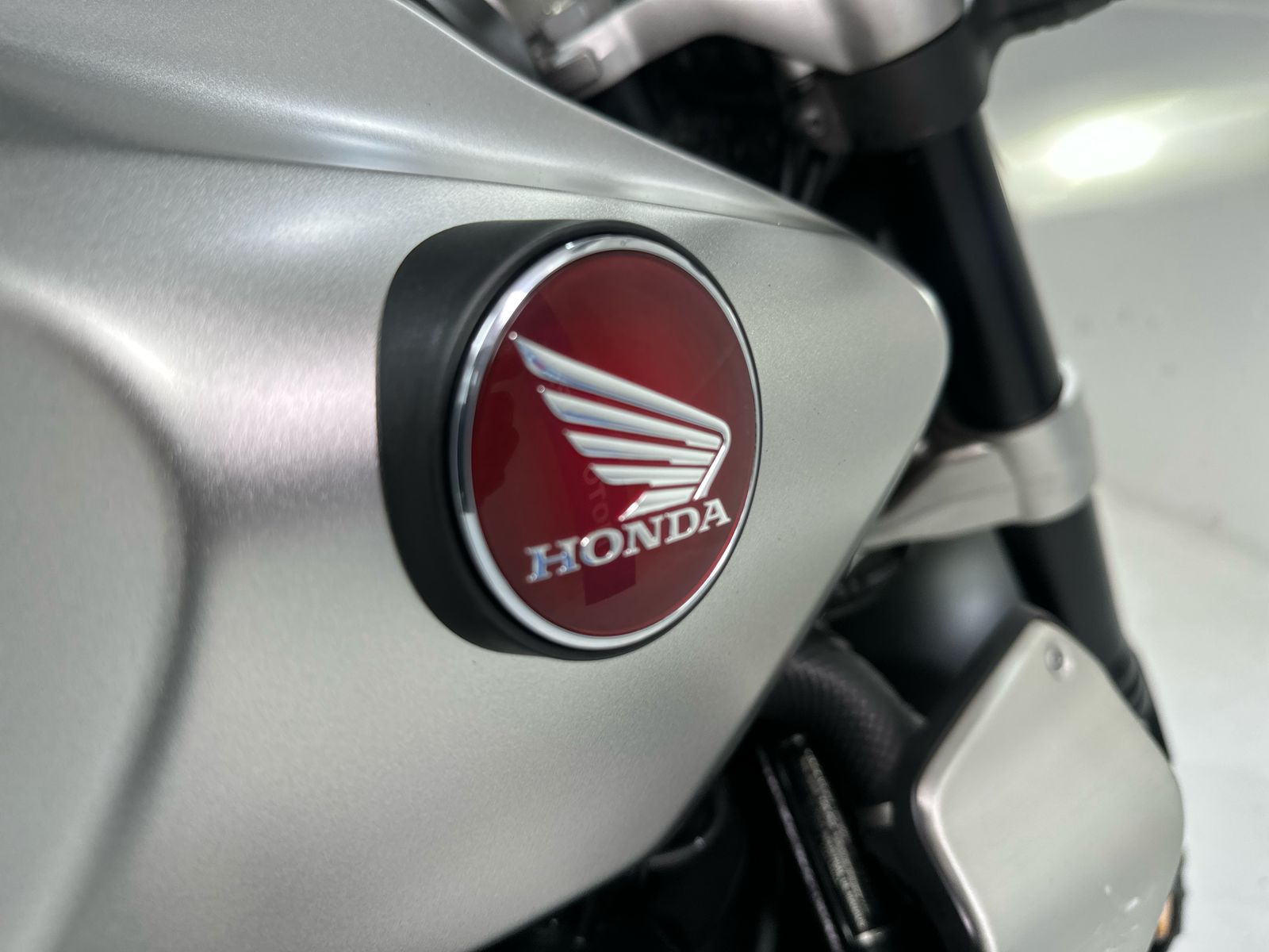 CB 1000 R