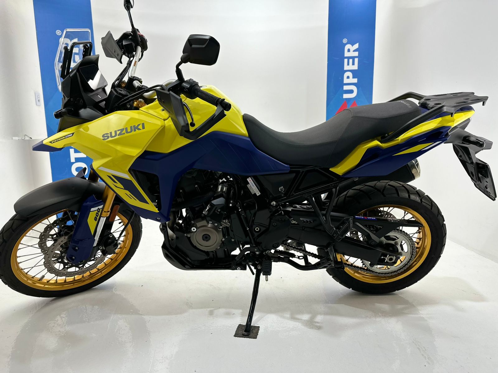 Vstrom 800 DE