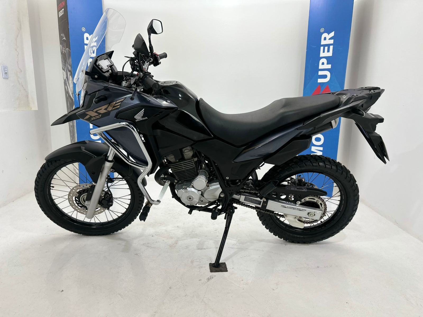 XRE 300 ABS