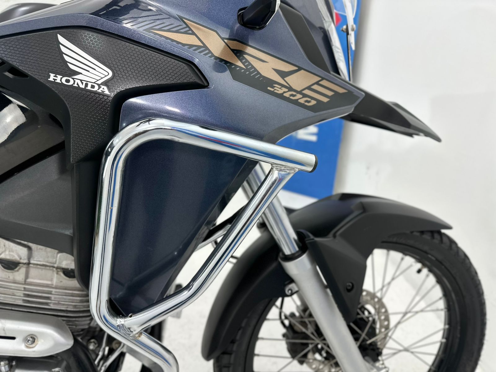 XRE 300 ABS