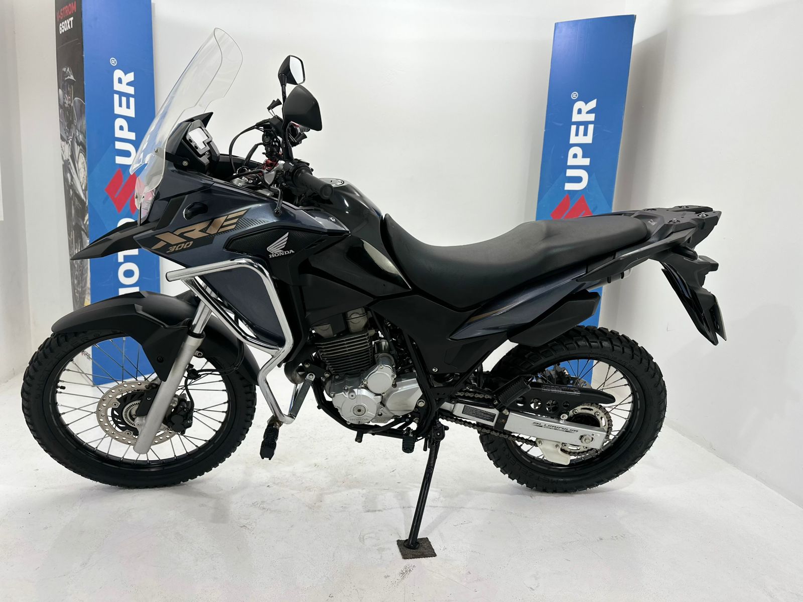 XRE 300 ABS