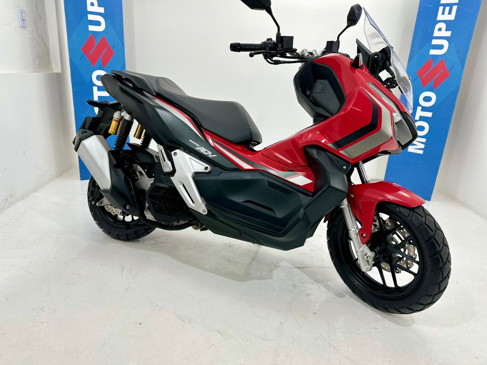ADV 150