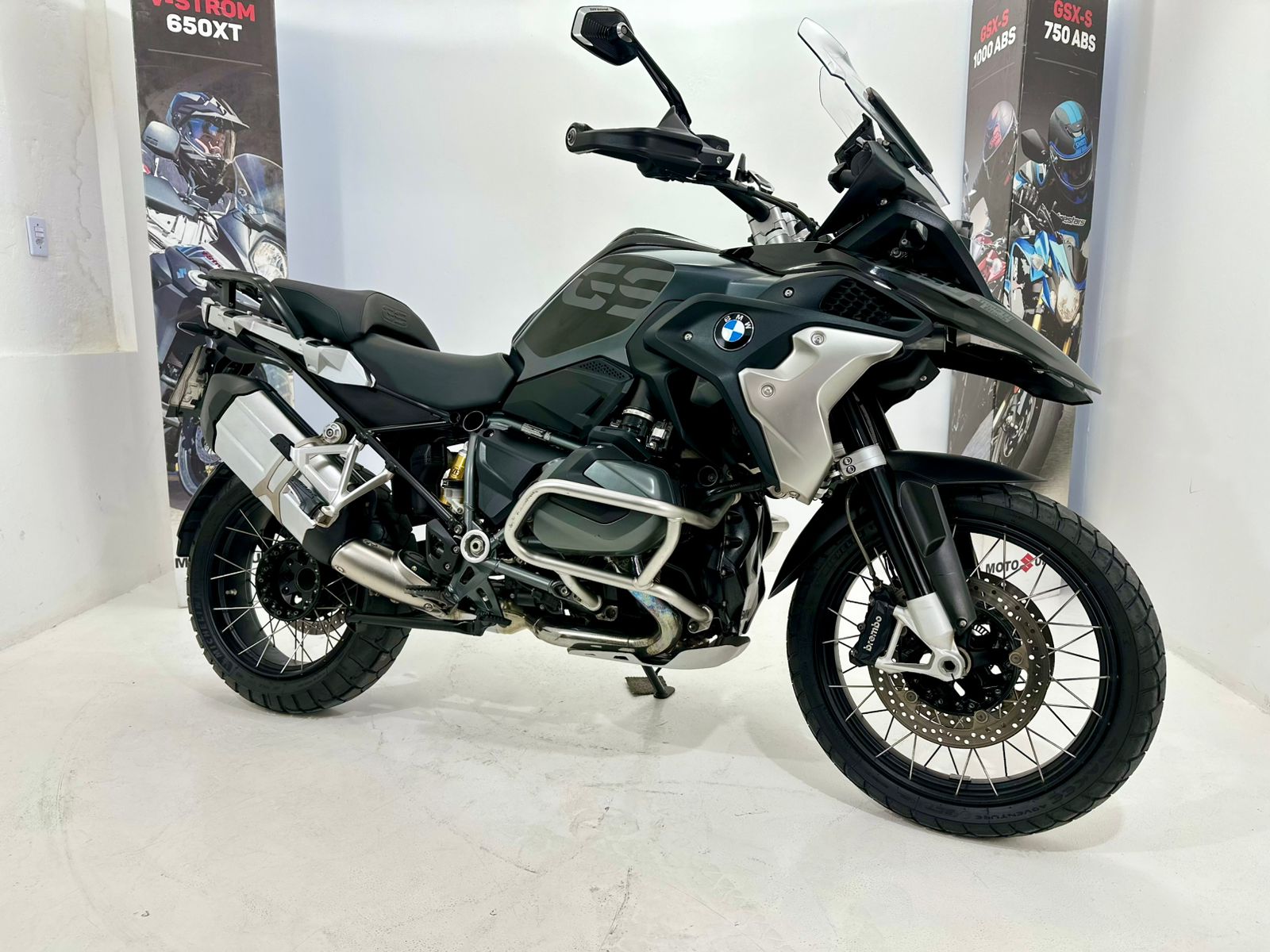 R 1250 GS Triple Black