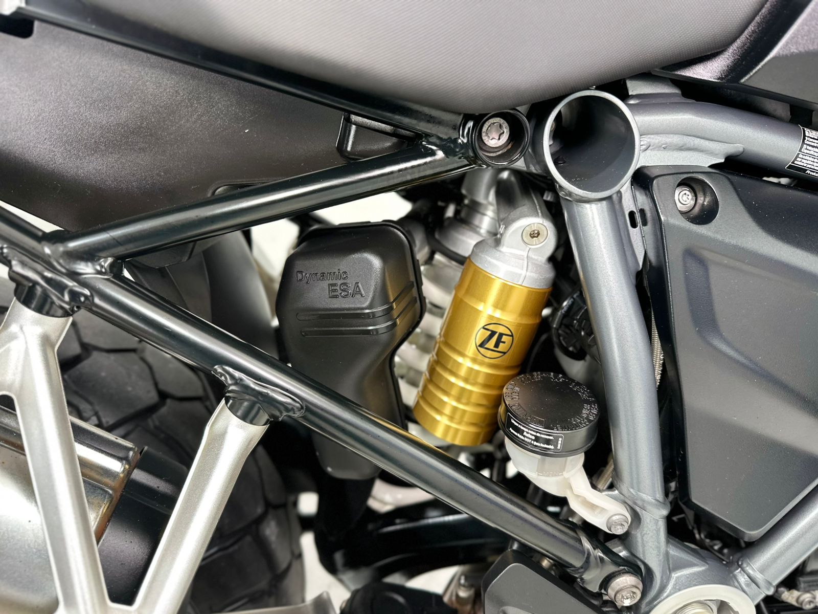 R 1250 GS Triple Black