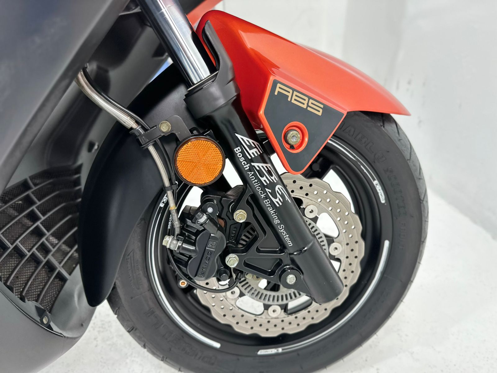 Downtow 300i