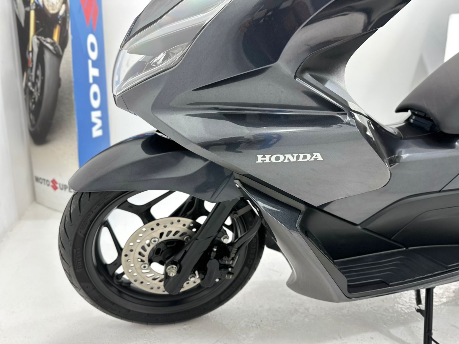 PCX 160