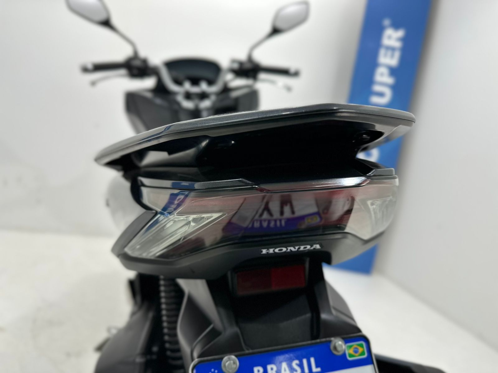 PCX 160