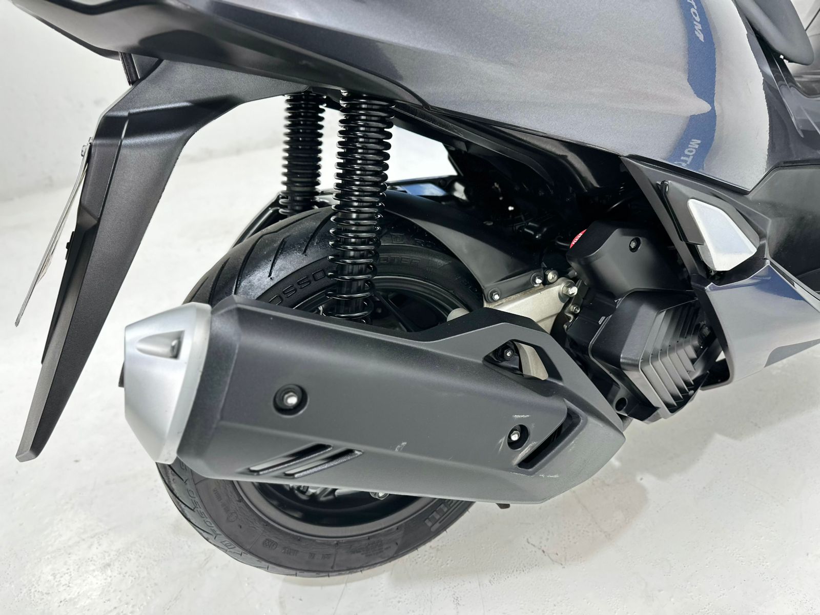 PCX 160