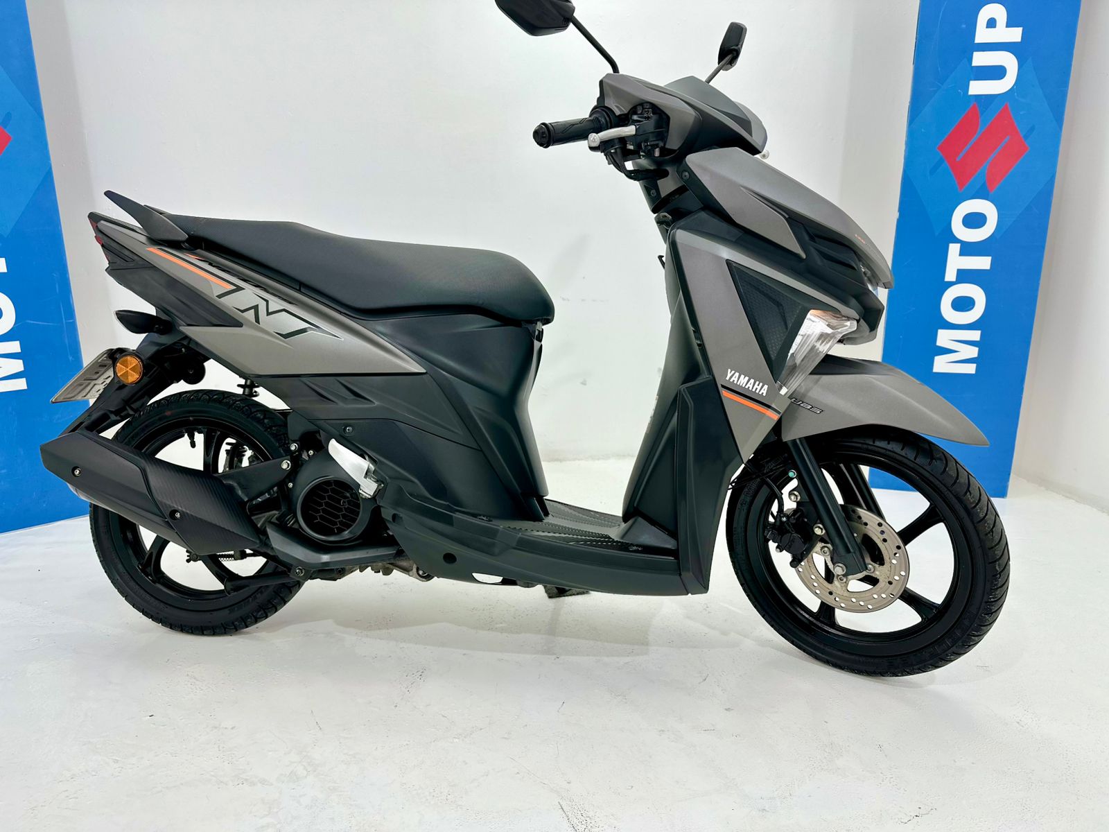Neo 125