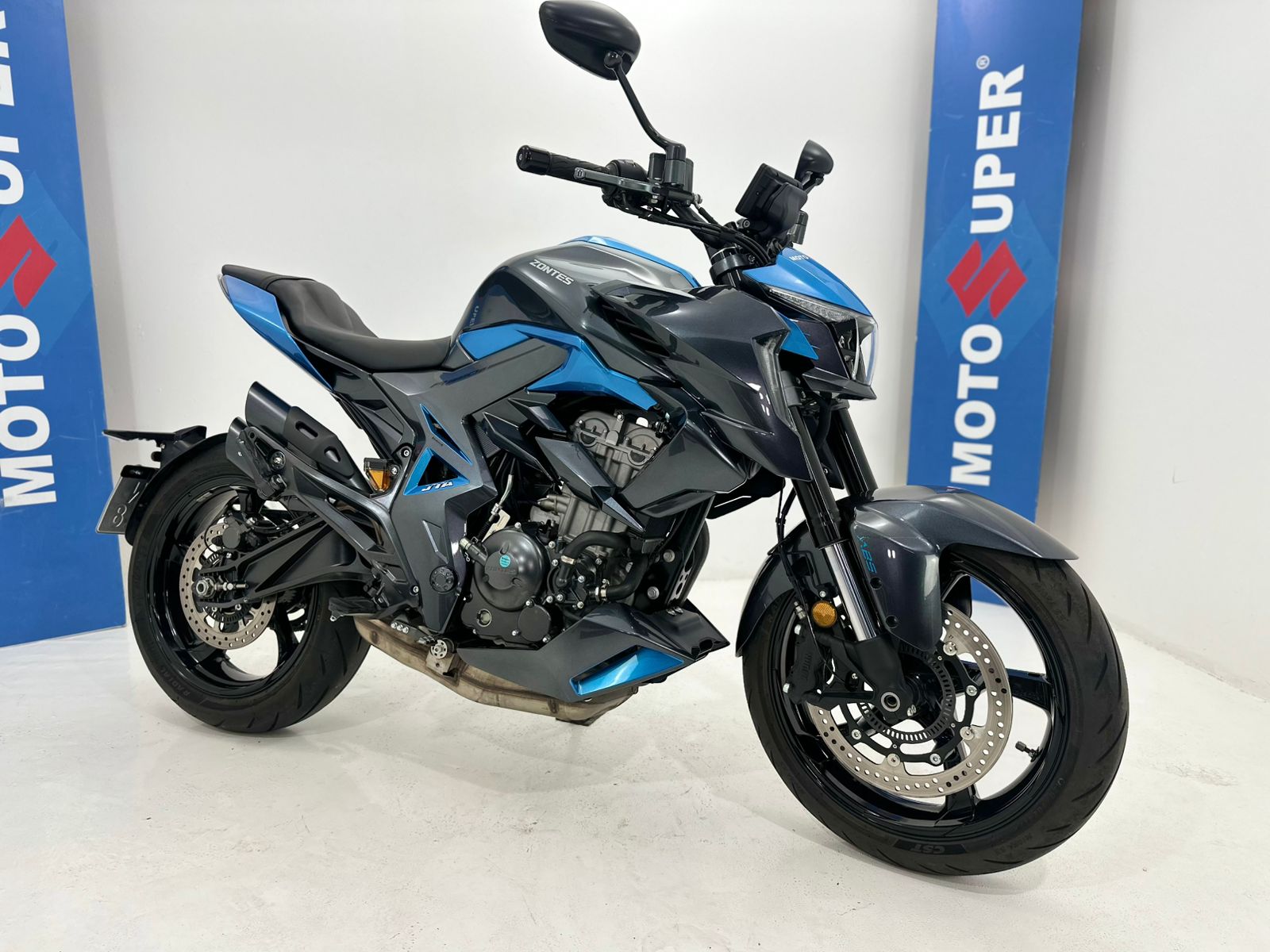 R350