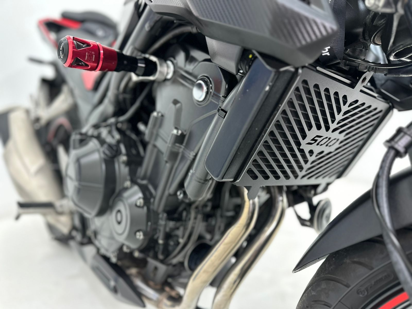 Cb500F