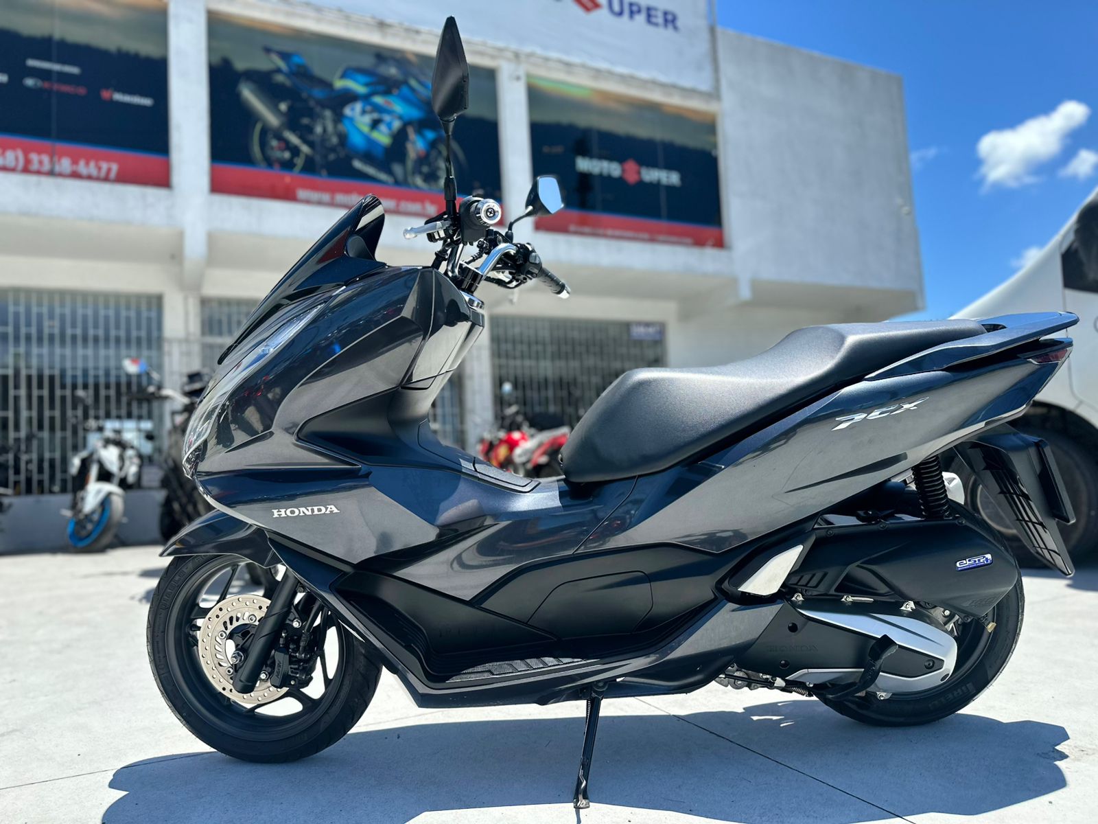PCX 160