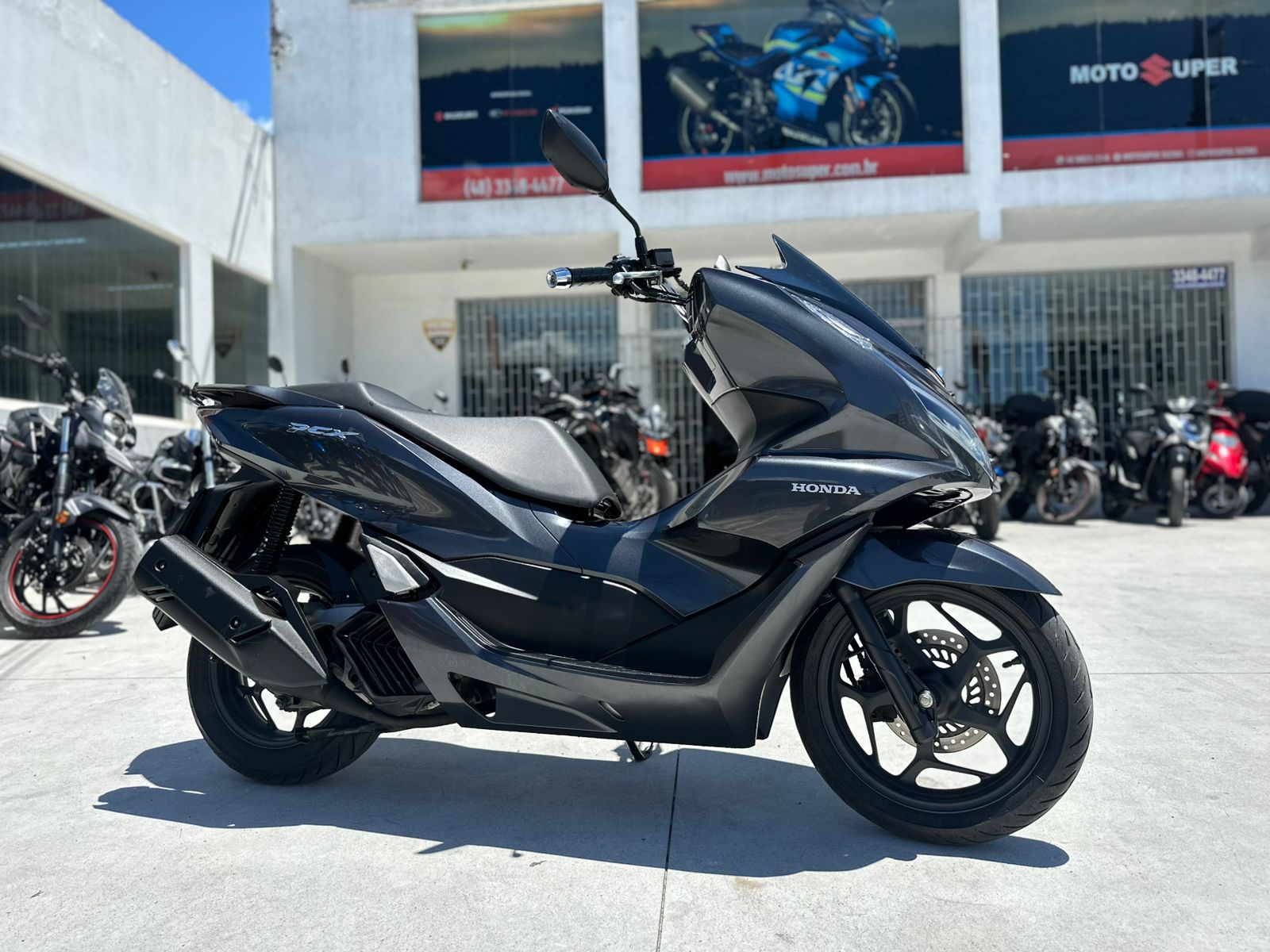 PCX 160