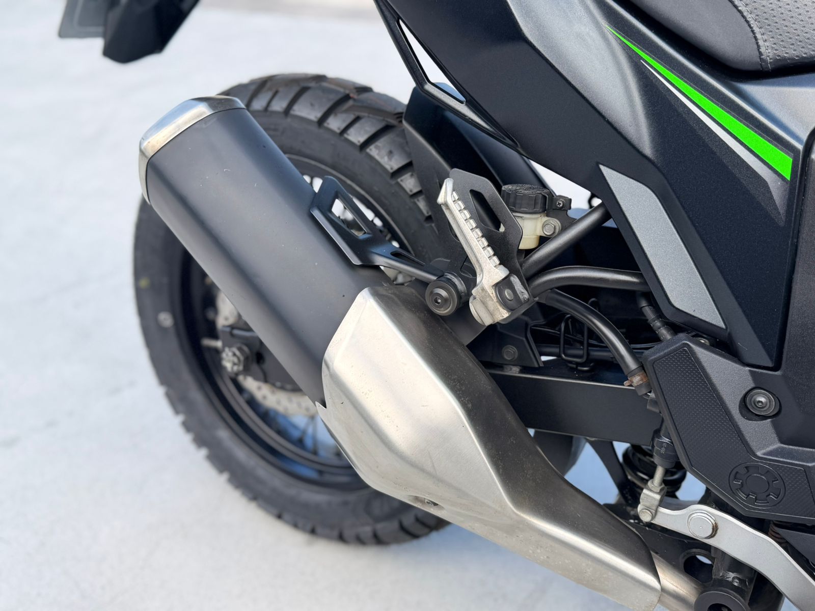 Versys- X 300