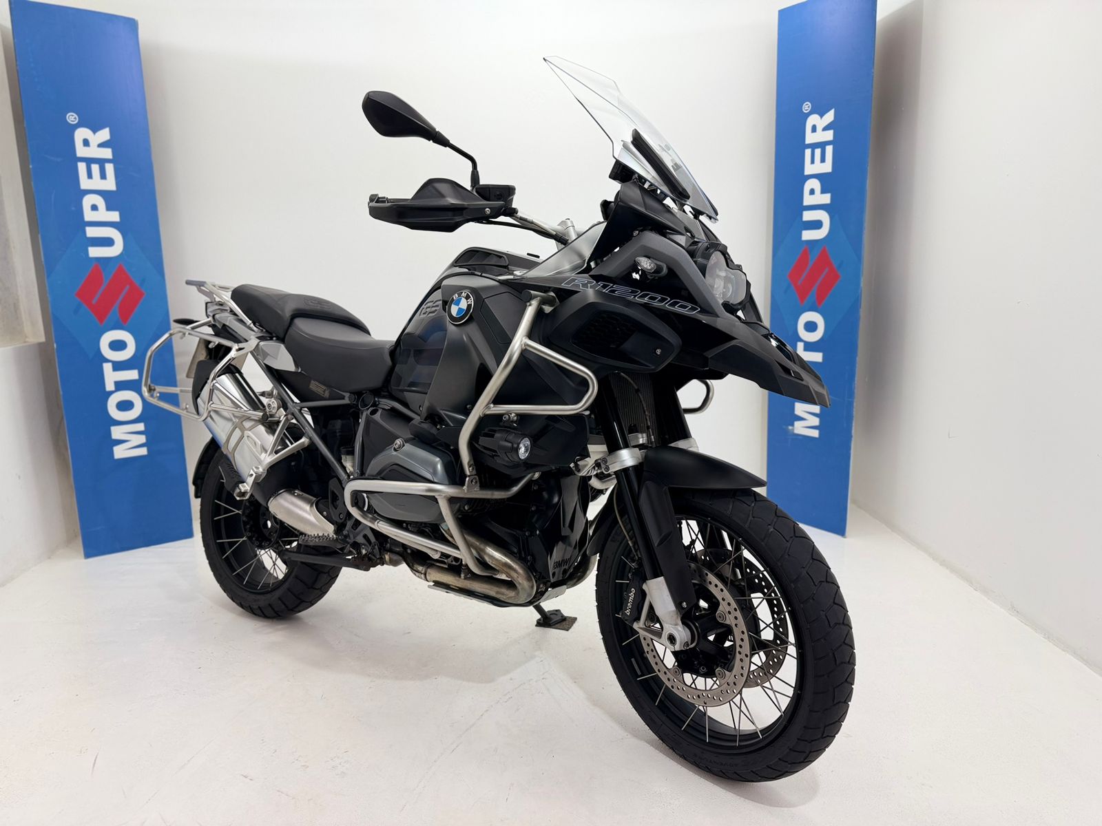 R 1200 GSA triple black