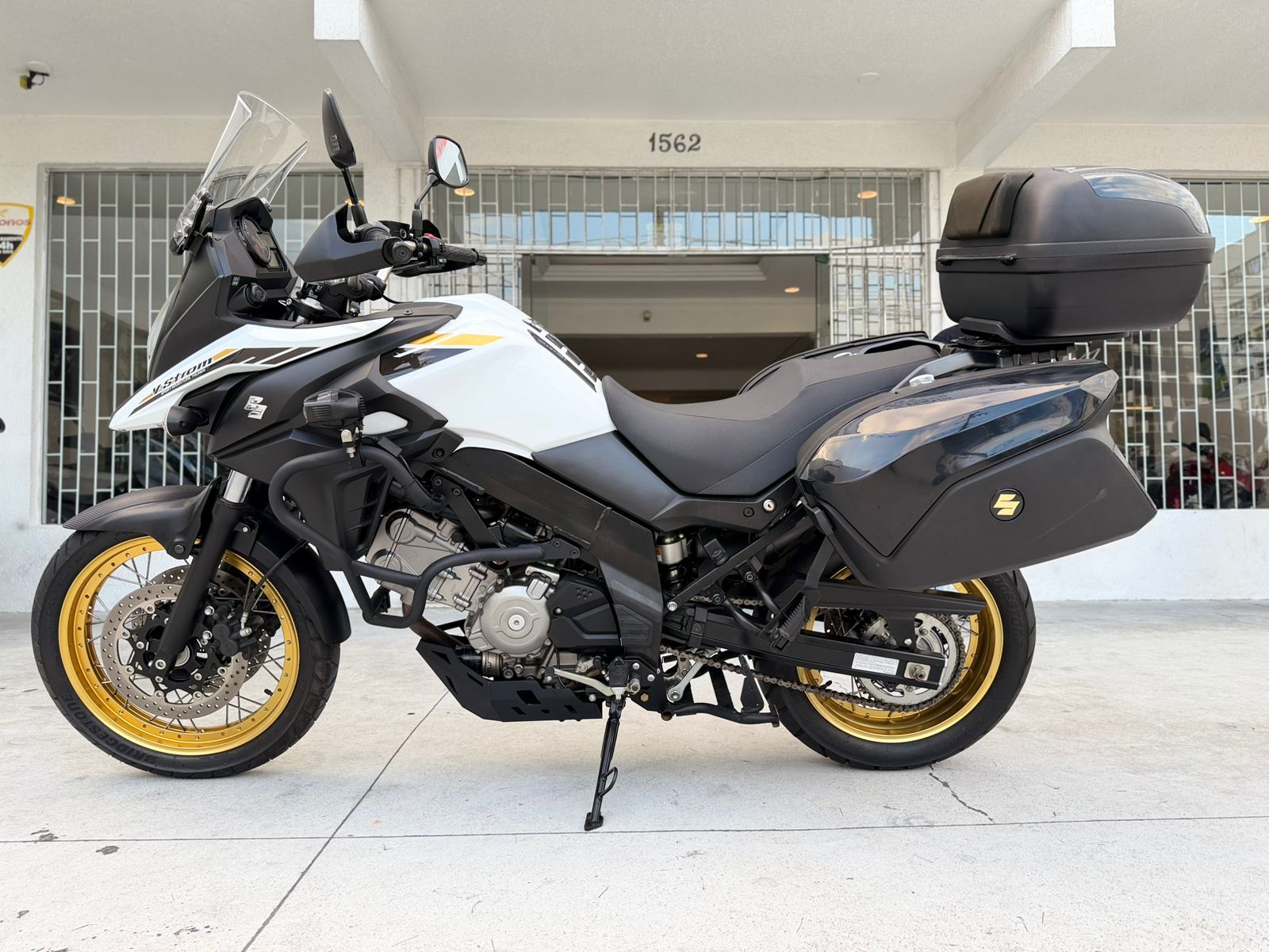 Vstrom 650 ADV