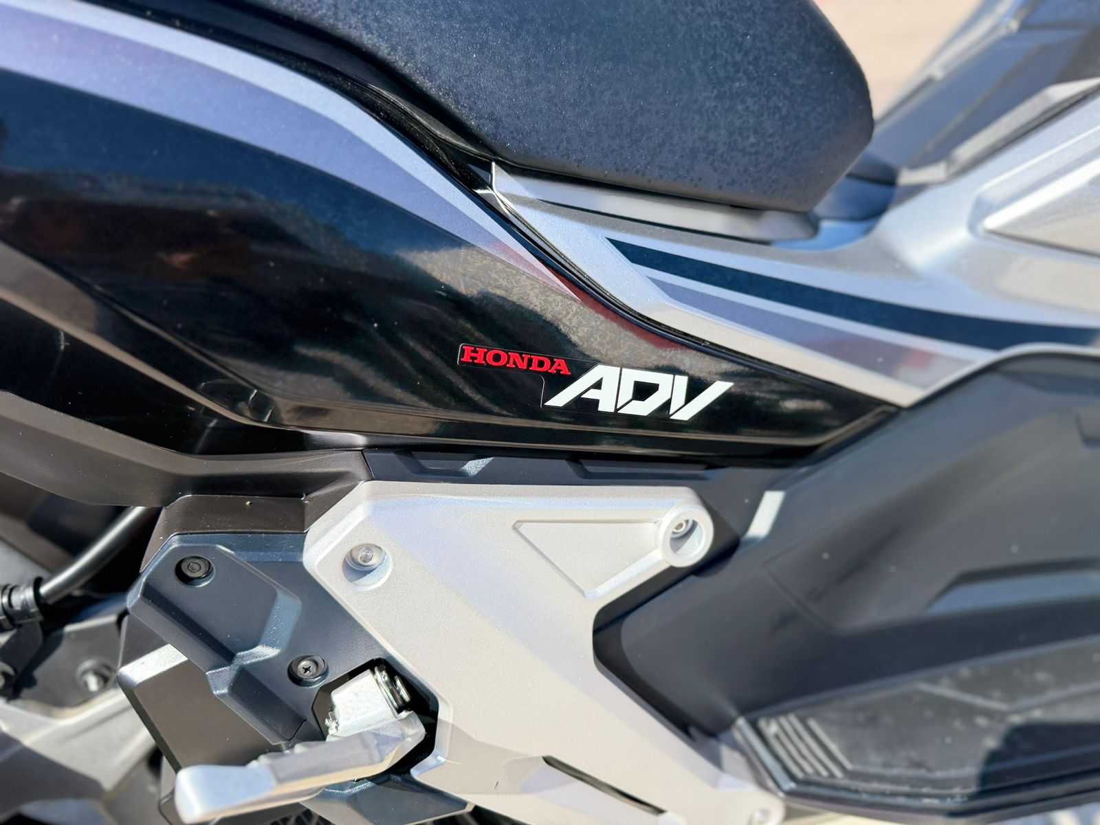 Adv 150