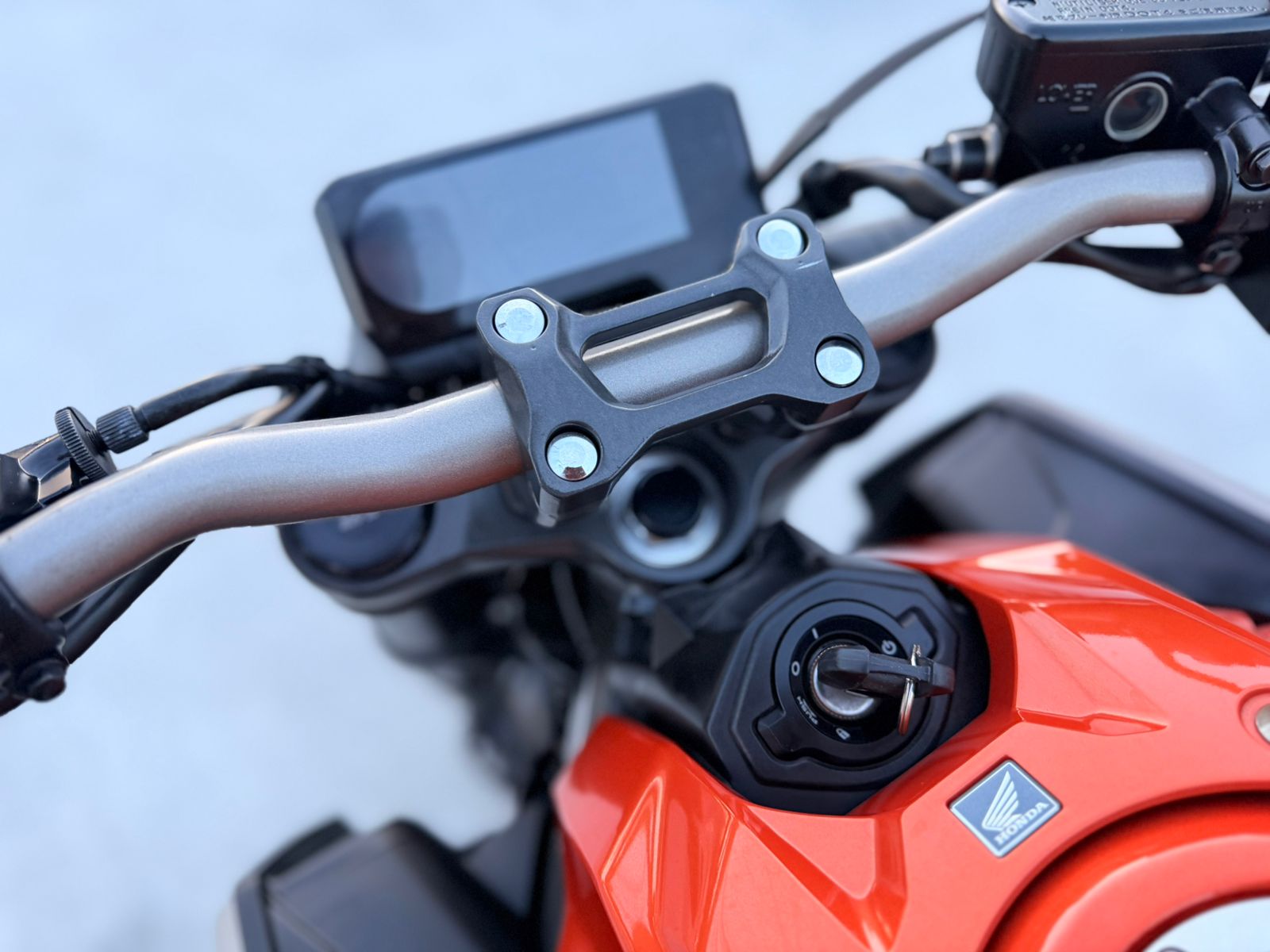 Cb 650 R
