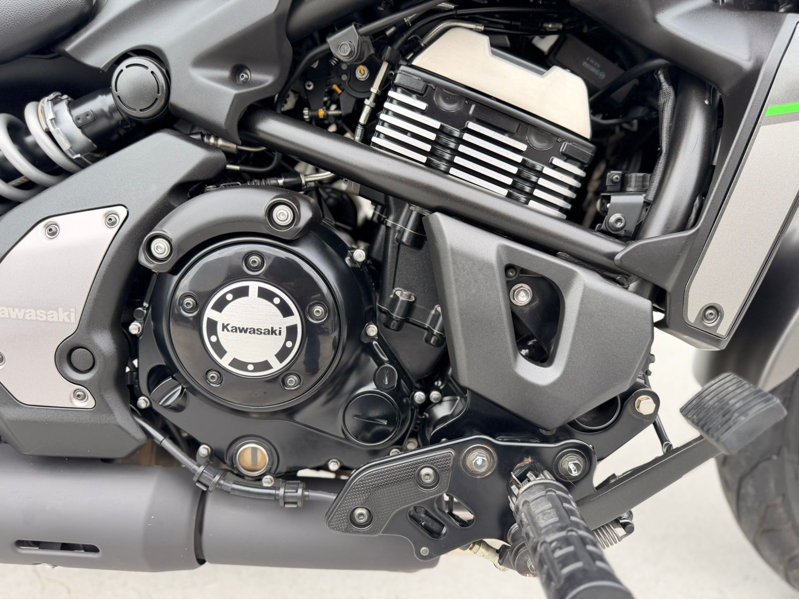 Vulcan 650S