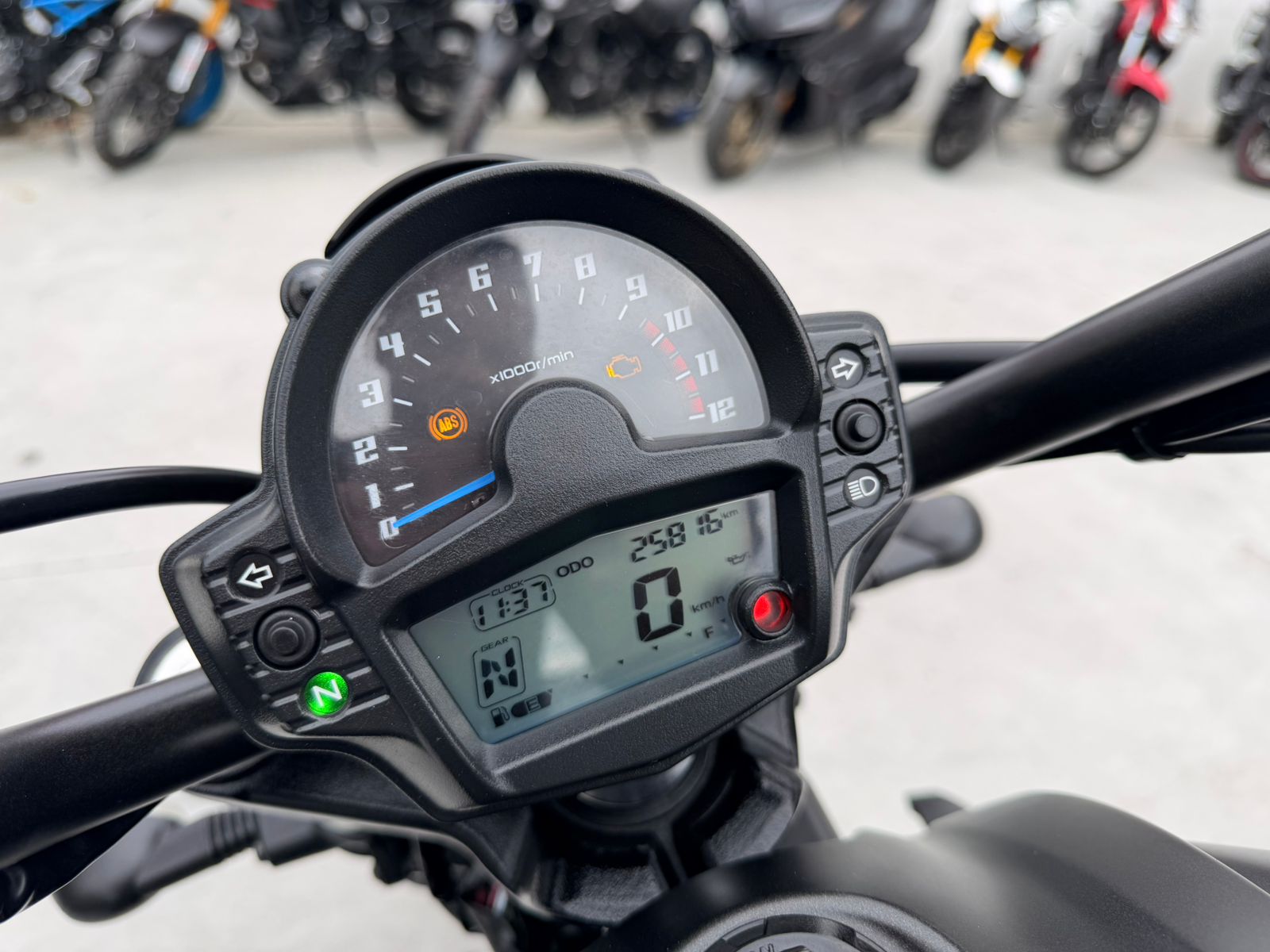 Vulcan 650S