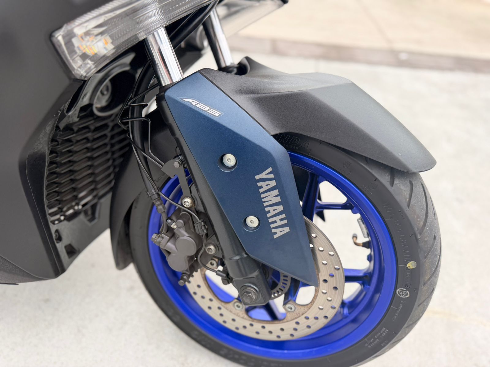 X max 250
