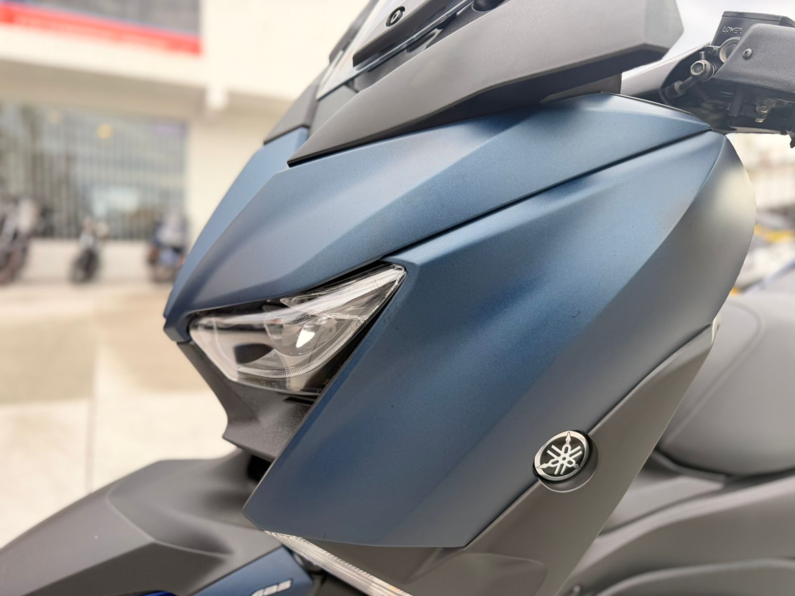 X max 250