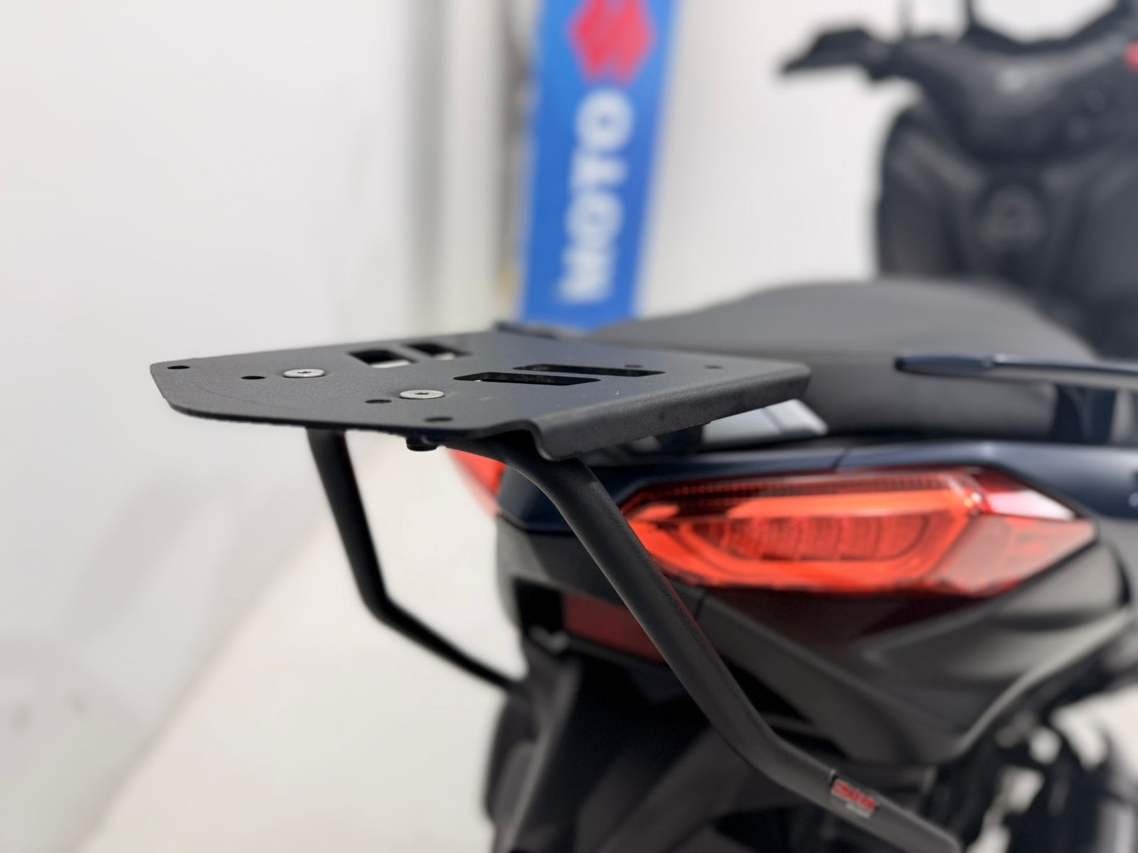 X max 250