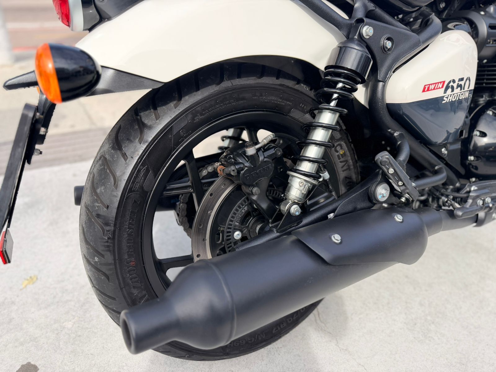 Shotgun 650