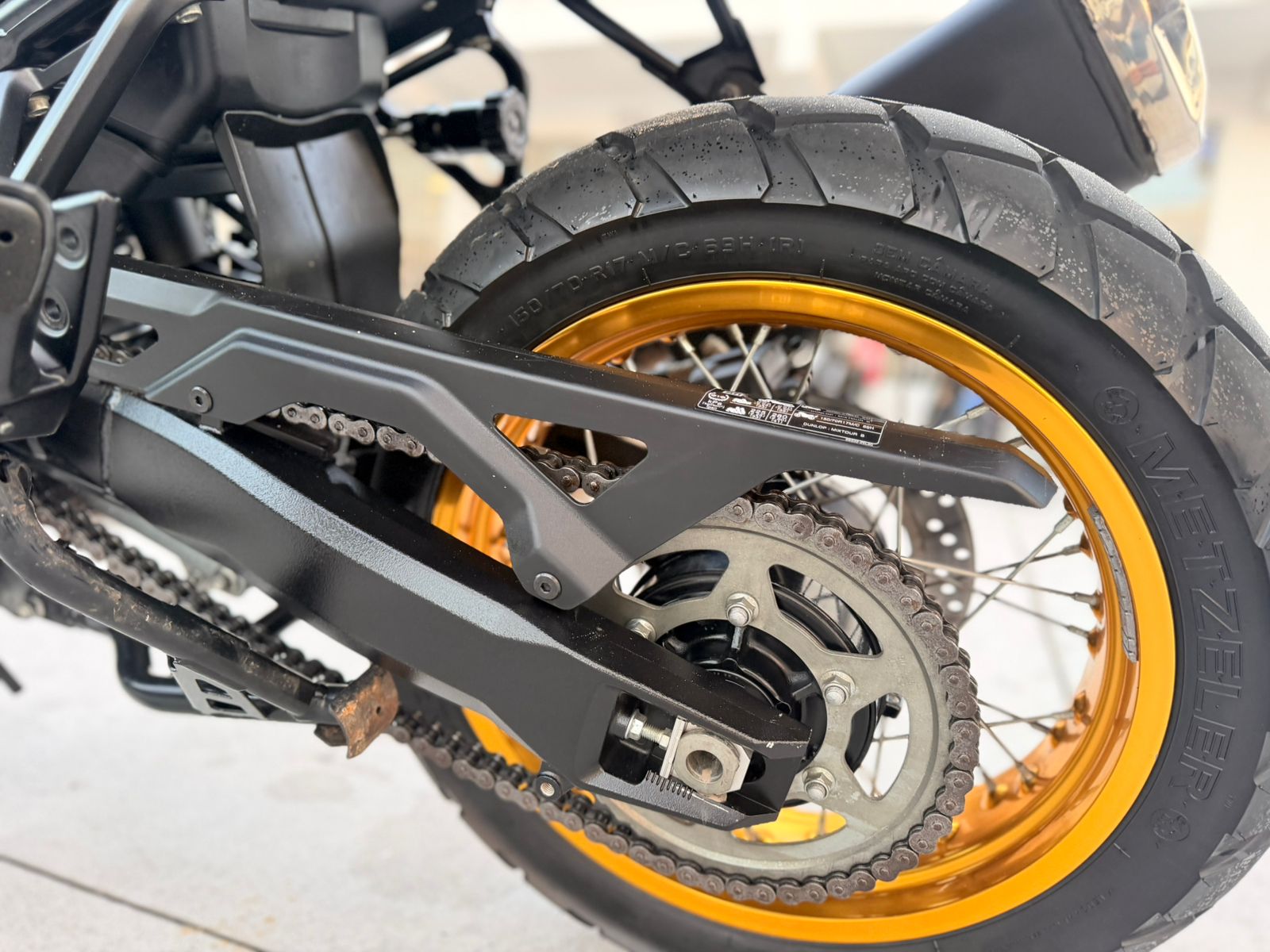 Vstrom 800DE