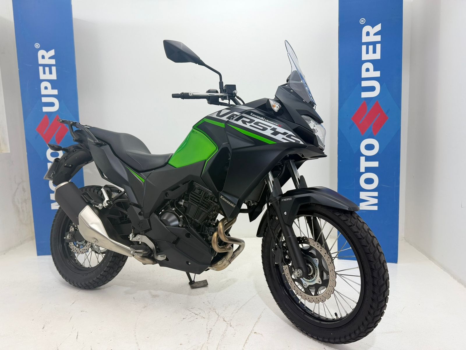 Versys X 300
