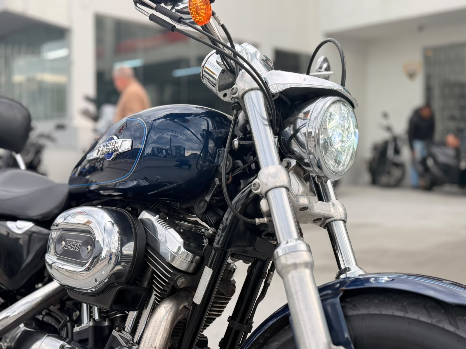 Xl 1200 C