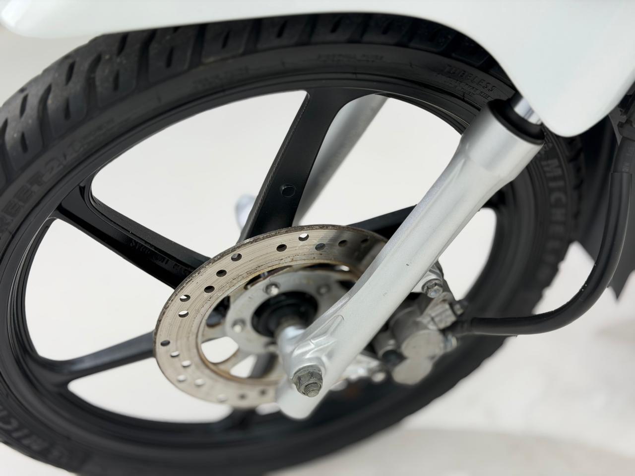 Biz 125 EX