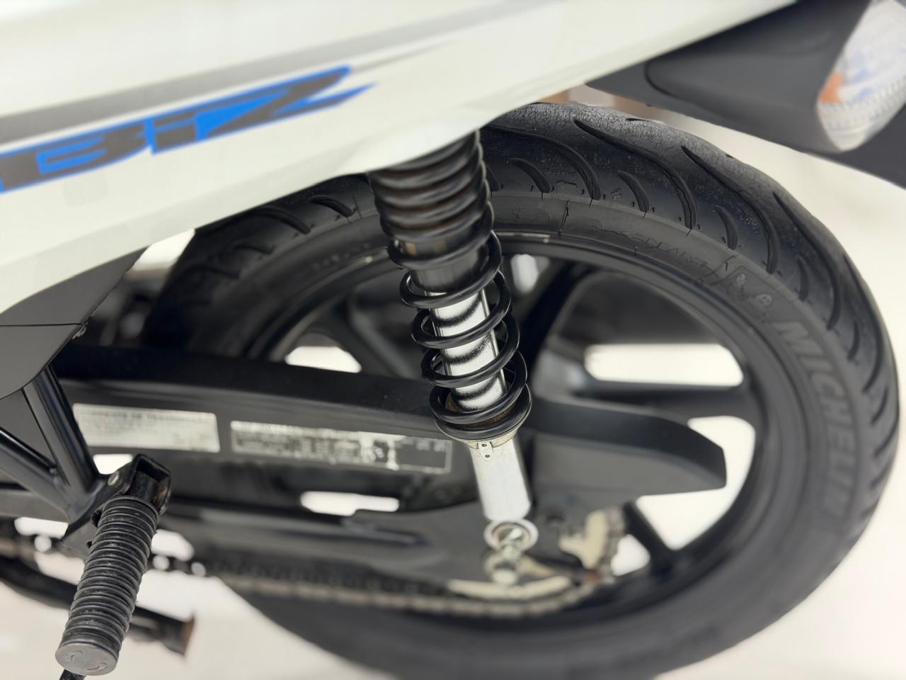 Biz 125 EX