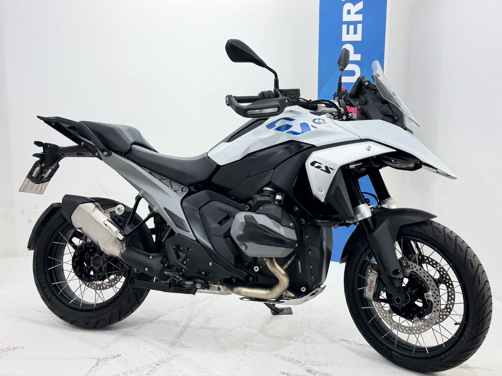R 1300