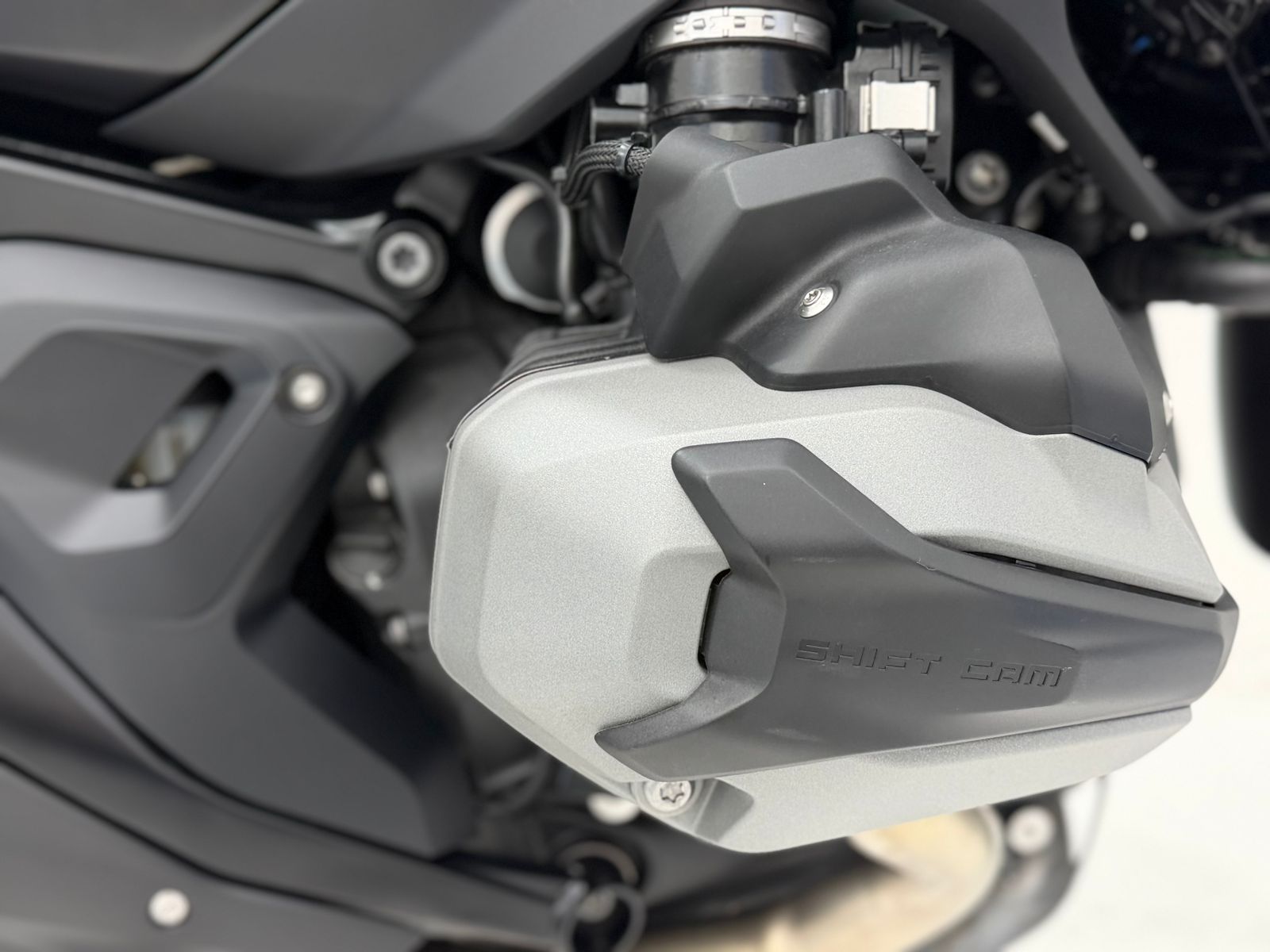 R 1300