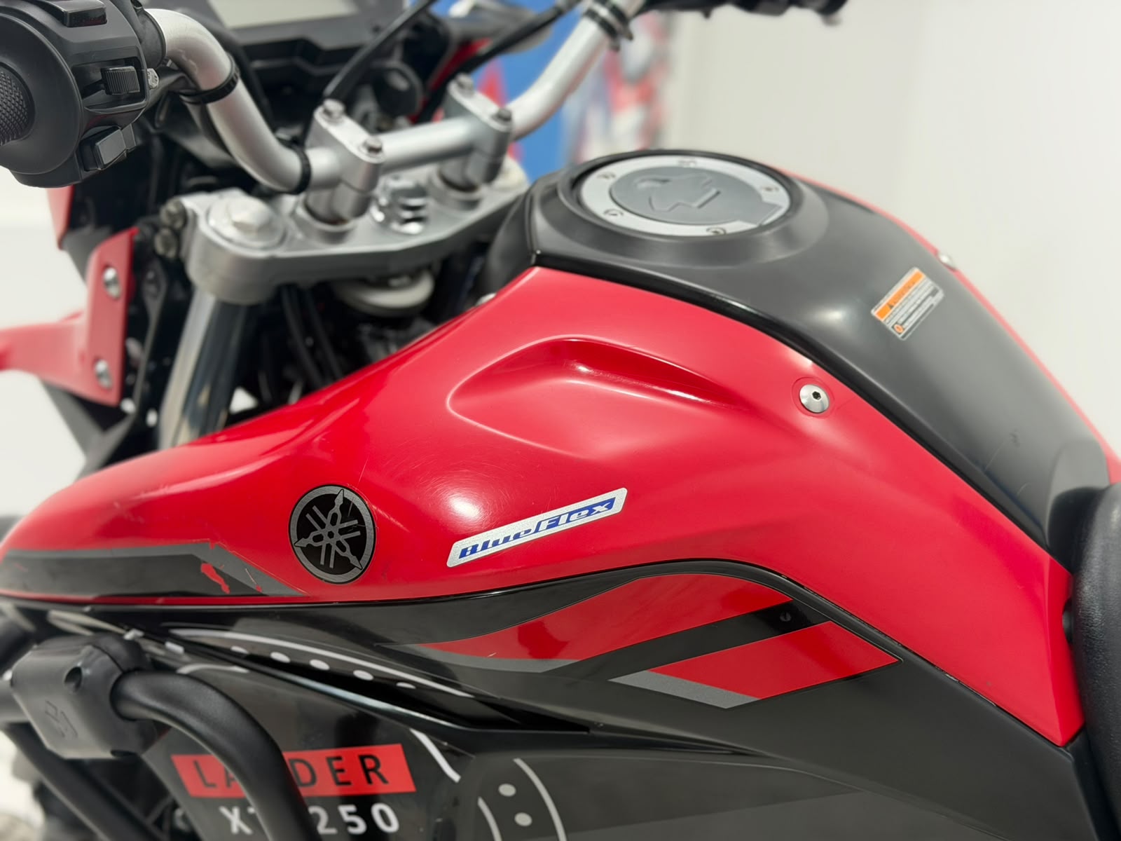 Xtz 250 lander