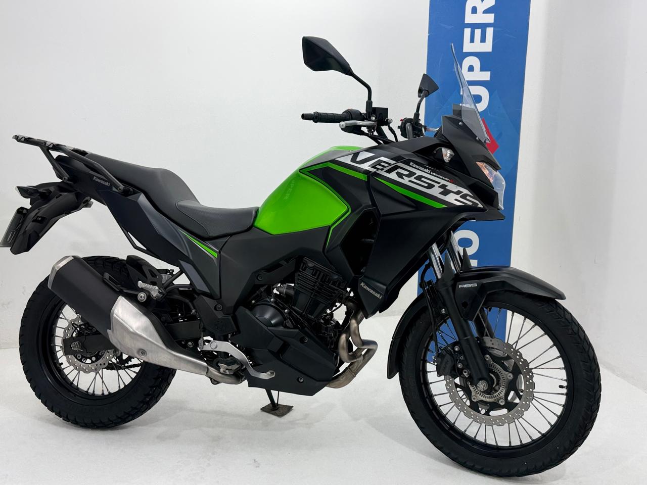 Versys 300X